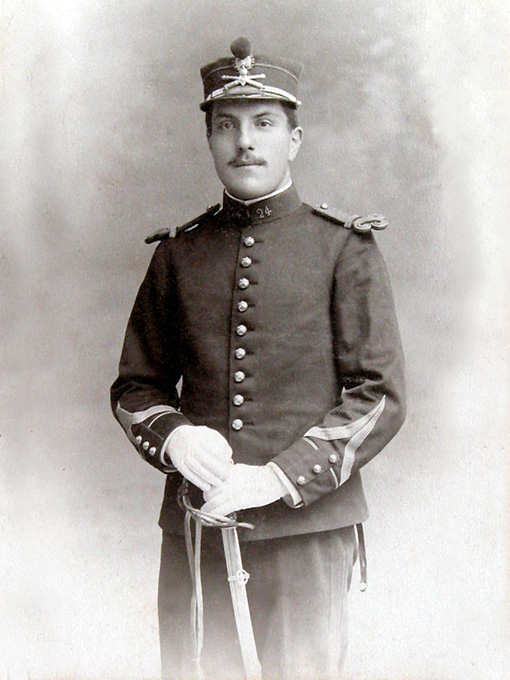 1910s 10s elf inuniform