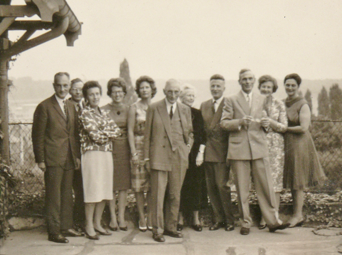 1950 or 49--kreiss-family-group
