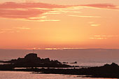 Guernsey : a Cobo sunset
